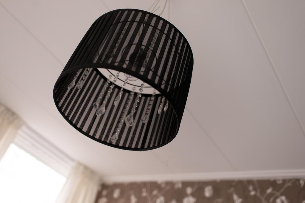 Cafe Pension The Chandelier Terneuzen Rom bilde